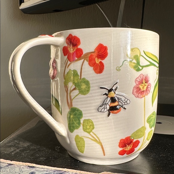 Anthropologie Monarch Monogram Mug letter U - Picture 6 of 14